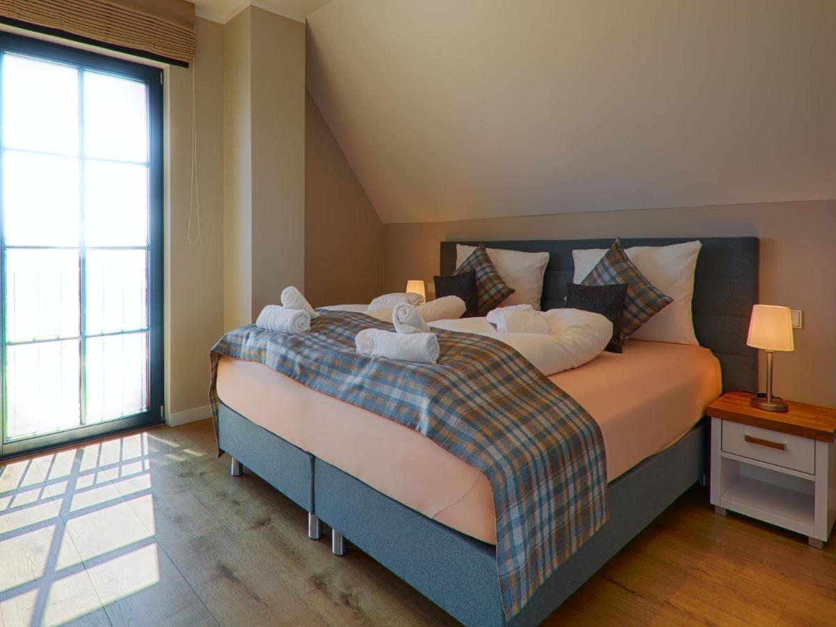 Reetland Am Meer - Premium Reetdachvilla Mit 3 Schlafzimmern, Sauna Und Kamin F23 Дранске Екстериор снимка