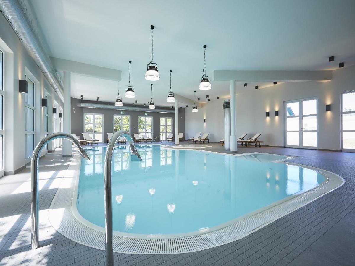 Reetland Am Meer - Premium Reetdachvilla Mit 3 Schlafzimmern, Sauna Und Kamin F23 Дранске Екстериор снимка